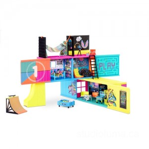 L.O.L. Surprise! Clubhouse Playset with 40+ Surprises and 2 Exclusives Dolls Clearance